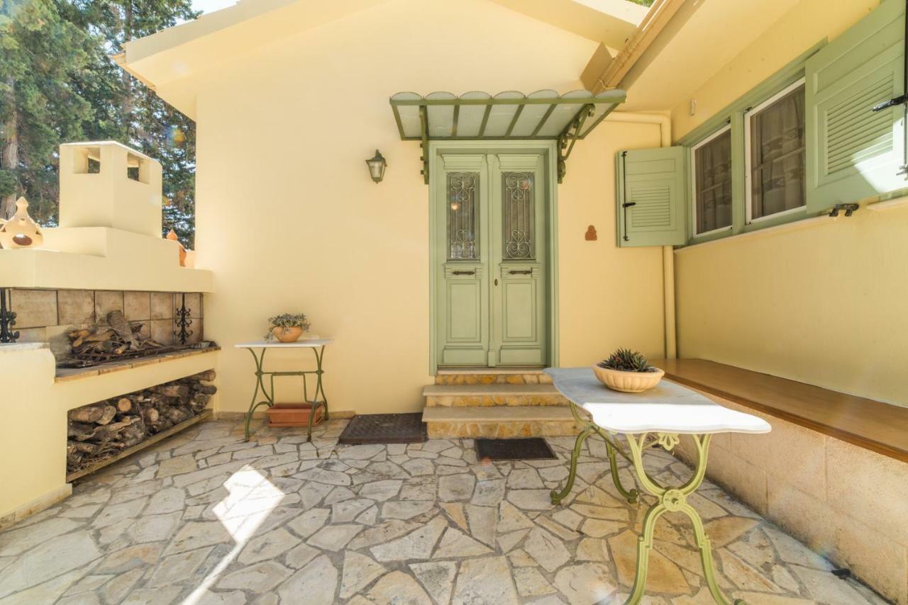 Villino Guest House Акротири Экстерьер фото